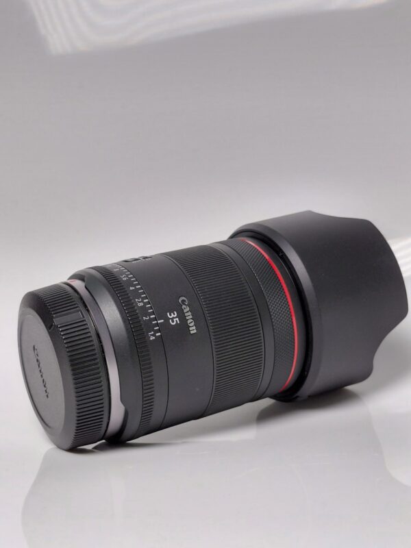 Canon 35mm RF 1.4 used