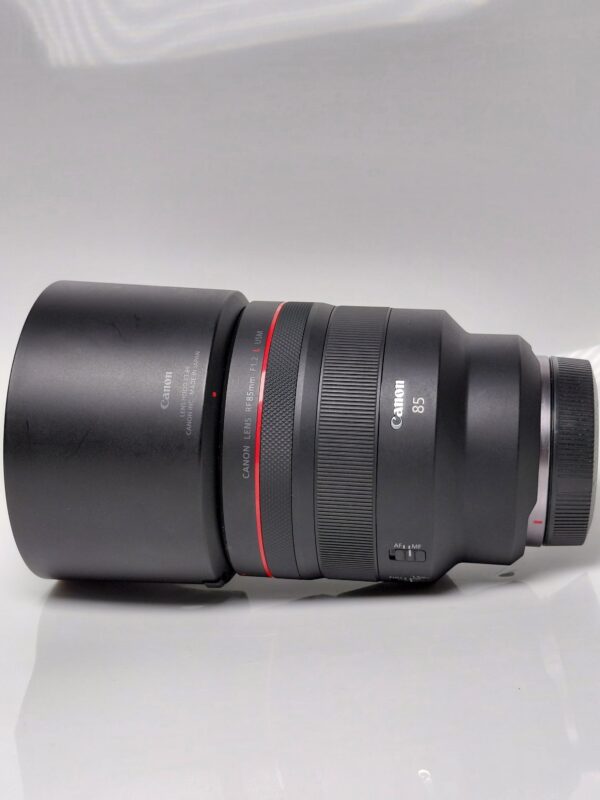 Canon 85mm RF 1.2
