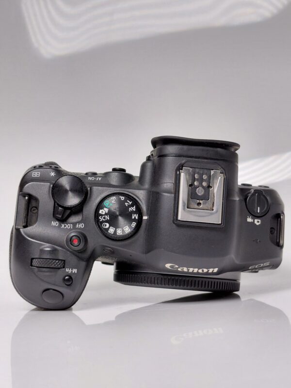 Canon R6 mark ii used - Image 3