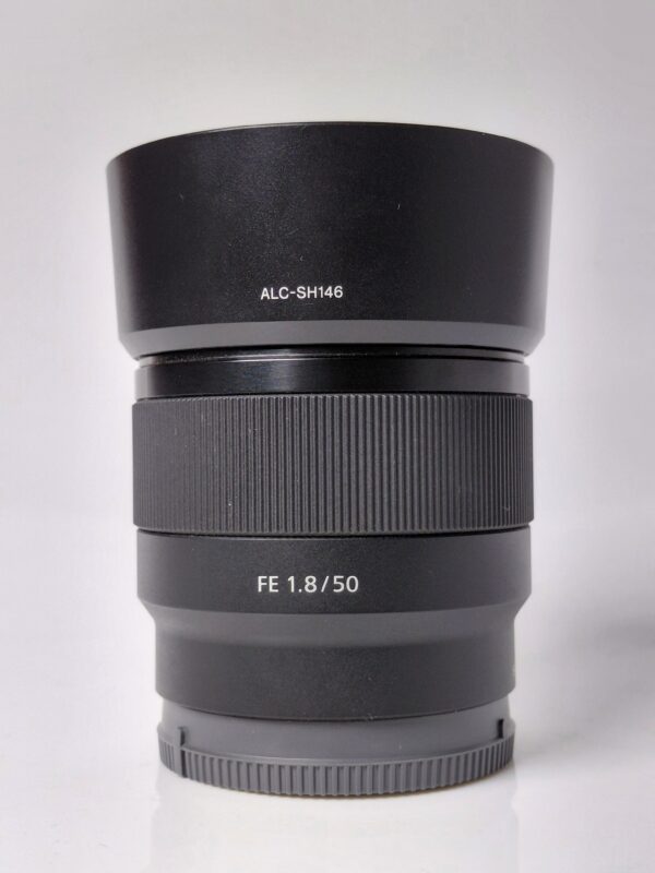 Sony 50 F1.8