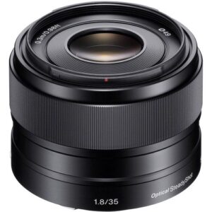 Sony FE 35mm f/1.8 OSS Lens